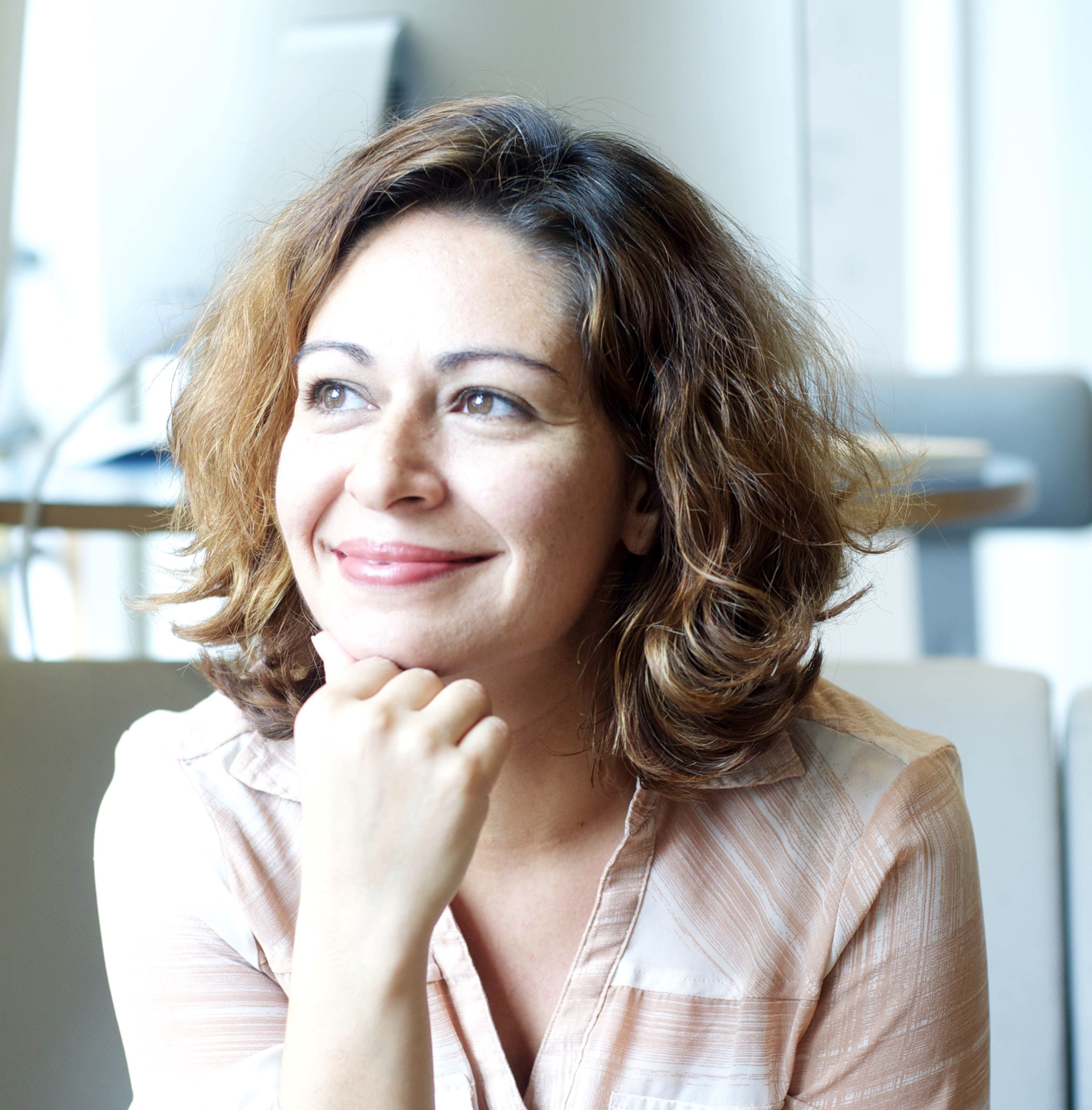 Vania-Benavides-Website-manager-digital-marketing